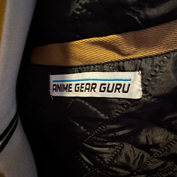 5x Attack on Titan Tan Jacket with Quilted Interior - Picture 7 of 8